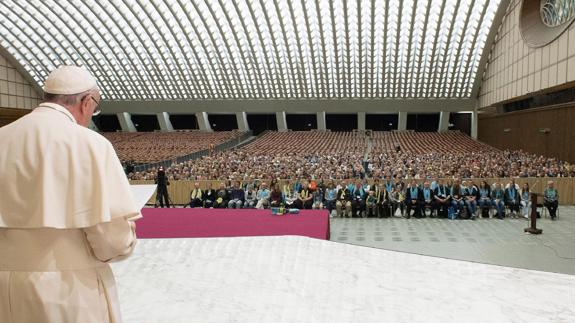 El Pontífice, durante la audiencia que ofreció a un grupo de peregrinos.