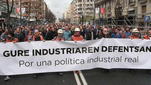 Manifestación celebrada en abril del pasado año en Bilbao en reclamación de una política industrial «real».