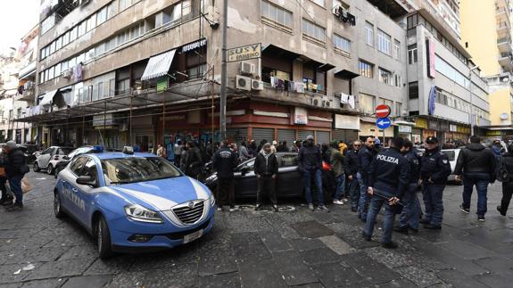 Agentes de policía italianos.