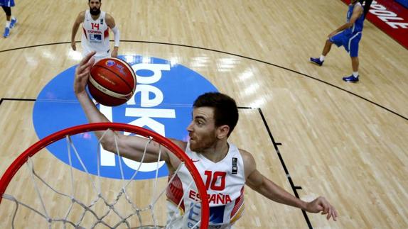 Víctor Claver, en el Eurobasket de Francia 2015. 