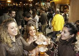 Pintxo-pote de los jueves en la calle Gorbea, una de las rutas más famosas. También en peligro por la huelga.
