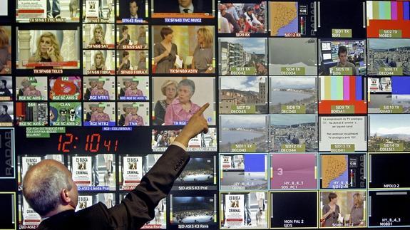 A las 23.59 horas, nueve televisiones de la TDT se fundirán a negro.