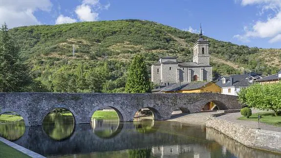 Puente de Molinaseca.