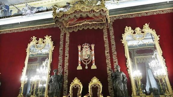 El Salón del Trono del Palacio Real se conserva igual que en tiempos de Carlos III.