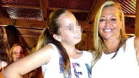 Andrea Janeiro y Belén Esteban.