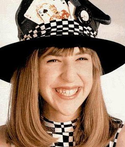 Mayim Bialik, era la pizpireta Blossom en los noventa del siglo pasado