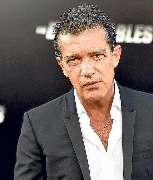 Antonio Banderas anunció su separación tras 18 años de matrimonio.