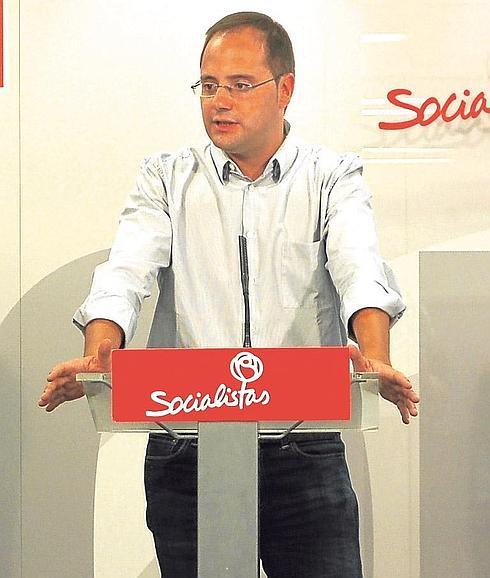 El secretario general del PSOE, César Luena.