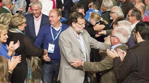 Monago y Rajoy, en un acto del PP este sábado en Cáceres.