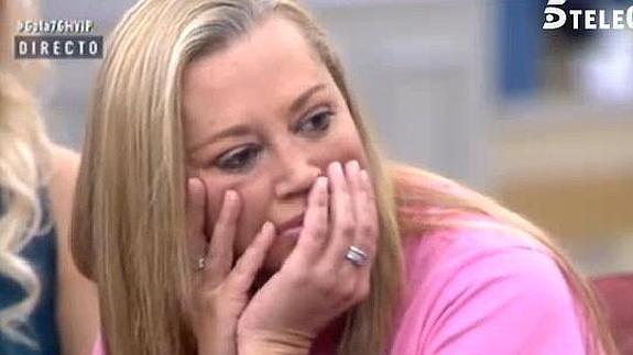 Belén Esteban, preocupada, al ver que el expulsado había sido su amigo Israel Lancho.