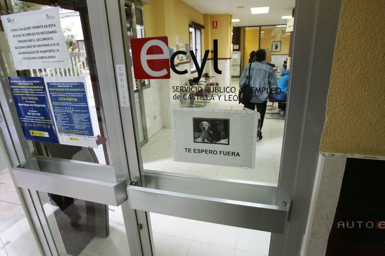 Oficina de Ecyl en Torre de Miranda. 