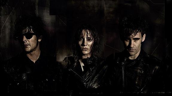 Black Rebel Motorcycle Club.