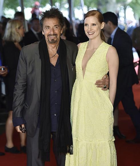 Al Pacino con Jessica Chastain.