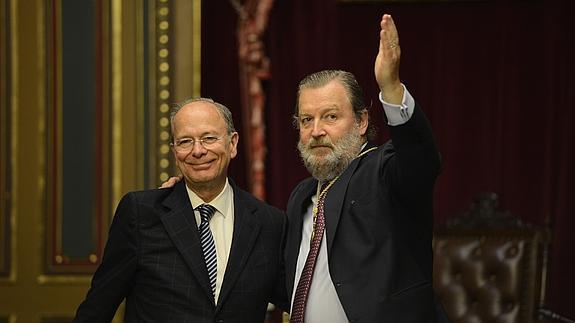 Ibon Areso y Jose Luis Sabas dejan sus puestos en el Ayuntamiento de Bilbao.