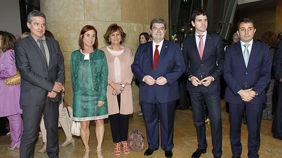 Joxean Muñoz, Cristina Uriarte, Josune Ariztondo, Juan Mari Aburto, Unai Rementeria y Xabier Sagredo.