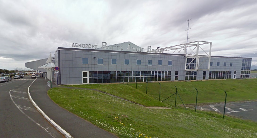 El acceso al Aeropuerto de Biarritz. 