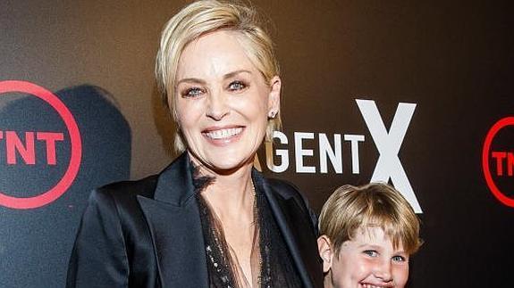 Sharon Stone y su hijo.