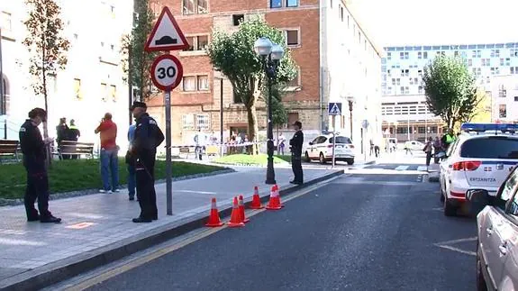 Imagen de la calle Juan de la Cosa, donde tuvo lugar el tiroteo del pasado sábado.