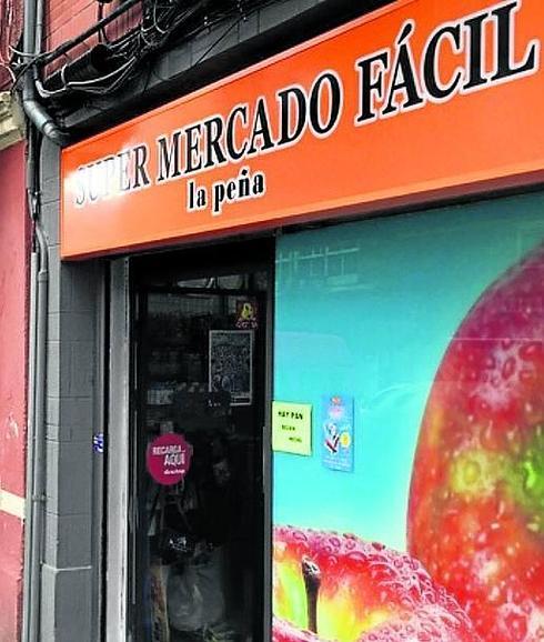 Supermercado al que el Ayuntamiento ha abierto un expediente sancionador.