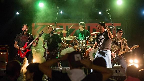 Kartzarot durante un concierto.