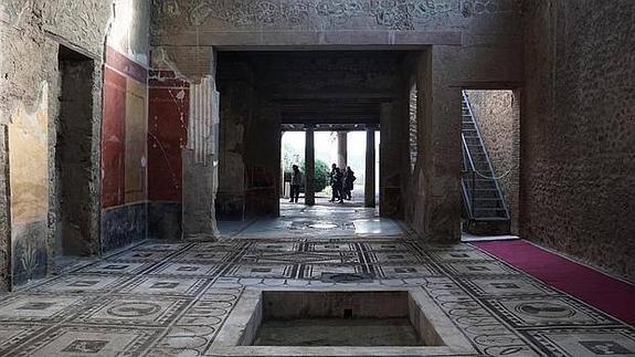 La casa o domus Paquius Proculus, una de las seis casas reconstruidas.