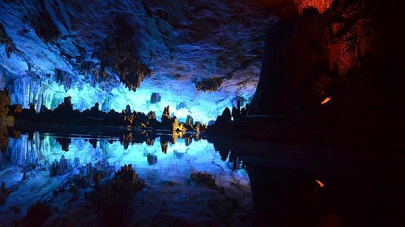 Reed Flute Cave, uno de los lugares más bellos que se esconde en el subsuelo.