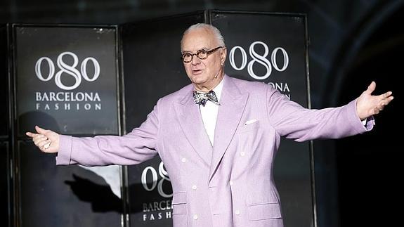 Manolo Blahník, en la presentación de su libro en la 080 de Barcelona. 