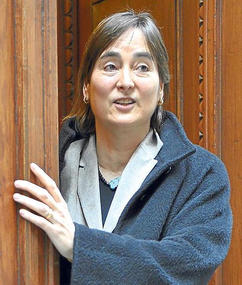 Carmen Manzano, a la entrada de Bidebarrieta.