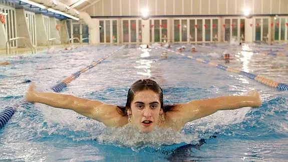 El nadador del Getxo Igeriketa entrena cinco días a la semana.