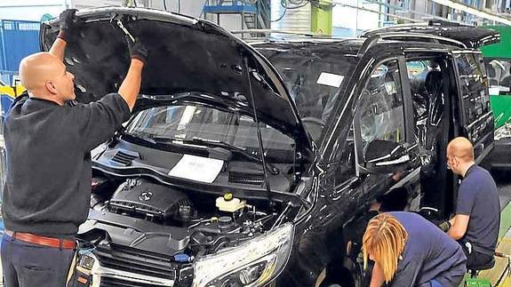 La fabricación de vehículos en Mercedes-Vitoria será histórica. 