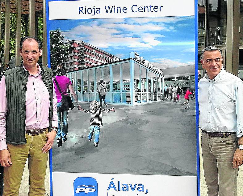 Eloy López de Foronda y Javier de Andrés con el proyecto. 