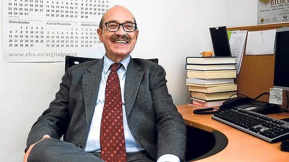 Carlos Romeo Casabona, director de la Cátedra de Derecho y Genoma Humano.