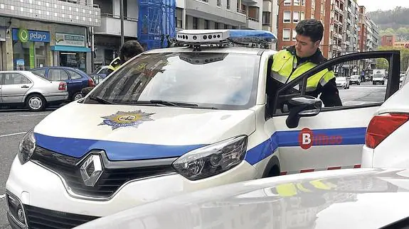 Placa Policía Municipal Bilbao Eguzkilore - Insignia Online