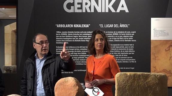 Gernikako Euskal Herria Museoak 'Arbolaren kokalekua' erakusketa, Gernikan ikusgai