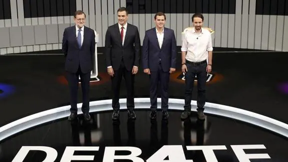 Los cuatro participantes en el debate electoral. 