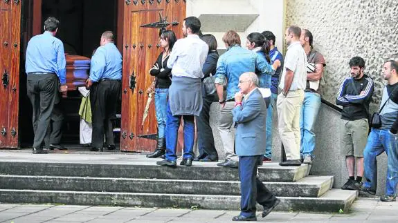 El funeral por Argiñe se ofició el 30 de agosto de 2012 en Las Arenas.