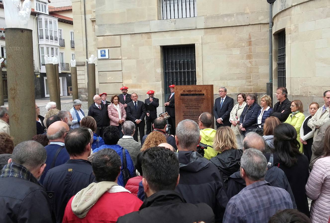 Un momento del homenaje a Teodoro Olarte.