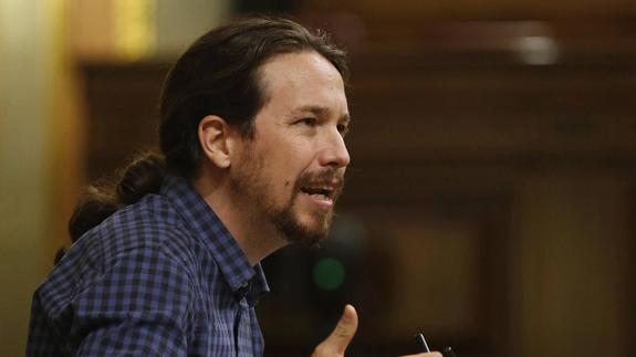 El líder de Podemos, Pablo Iglesias, durante un pleno del Congreso.