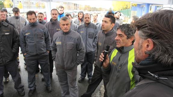 Asamblea de los trabajadores de Ferroser.