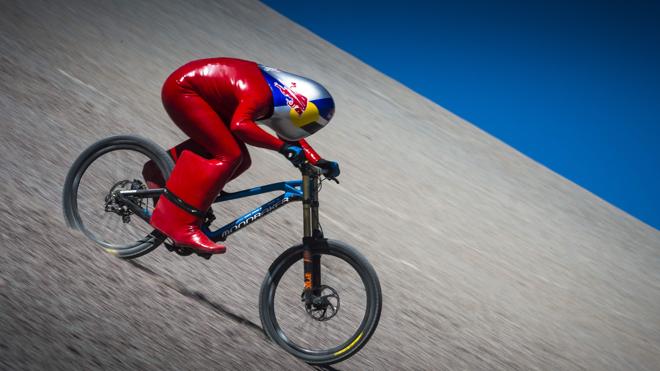 A 167 km/hora en bici