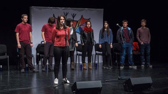 Sari nagusia gazte guztientzako egun osoko plana izango da.