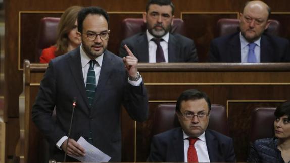 El portavoz socialista en el Congreso, Antonio Hernando.