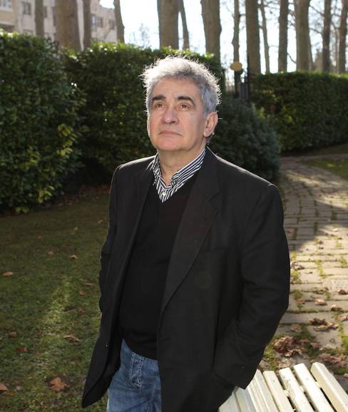 Bernardo Atxaga.