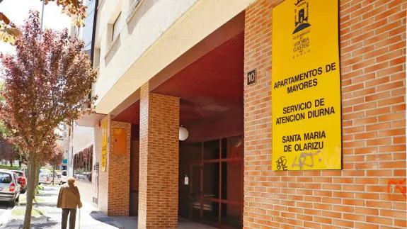 Los aparcamientos que el Ayuntamiento adjudicará están en el parking subterráneo del número 10 de Juan Bautista Gámiz.
