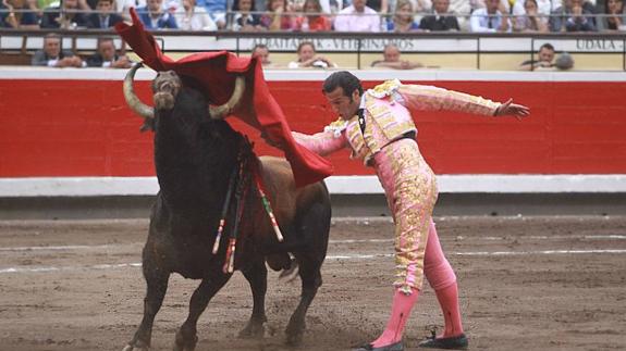 David Mora torea en Vista Alegre en la Aste Nagusia del año pasado.