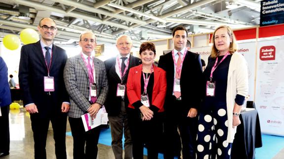 Garikoitz Agote, Eduardo Anitua, José Mato, Anjeles Iztueta, Imanol Pradales e Itziar Urrutia. 