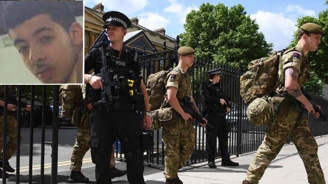 Fuertes medidas de seguridad este miércoles en el Reino Unido. En el recuadro, el terrorista Salman Abedi