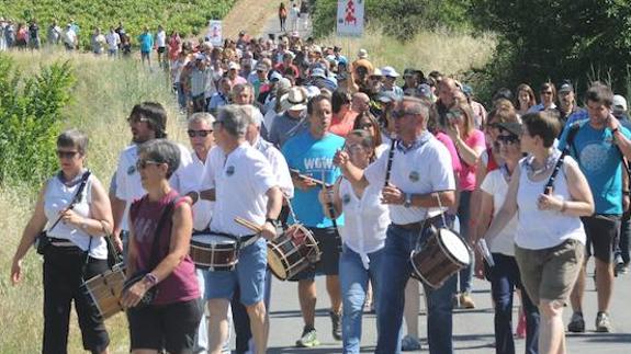 Miles de euskaltzales se han dado cita para celebrar la fiesta de las ikastolas alavesas.