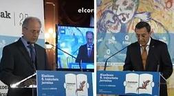 Atutxa y Bilbao, durante su lectura de 'Obabakoak'. /P. Costa / P, del Caño