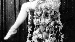 Hubo multas para las bailarinas.